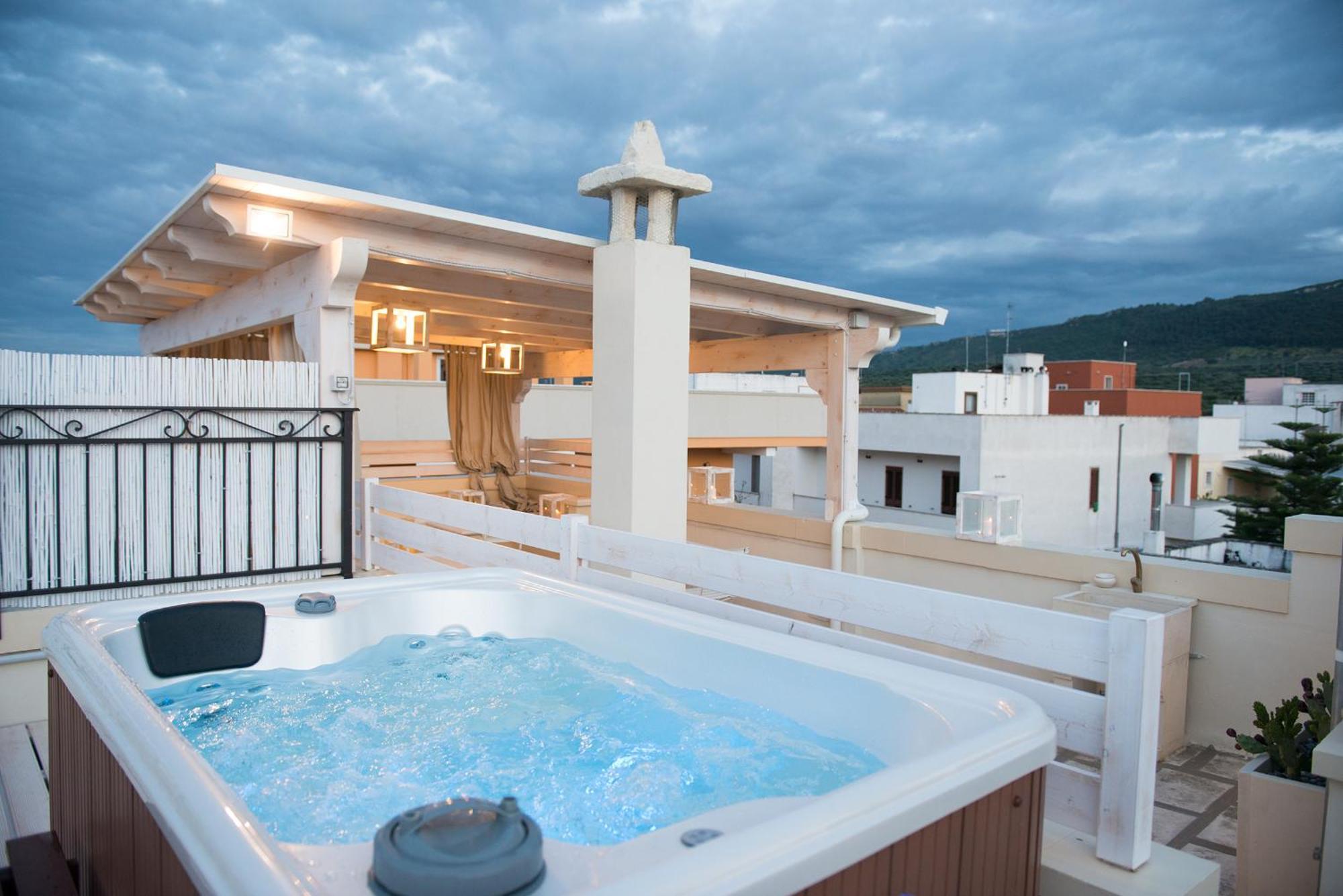 Antica Via Roma B&B E Relax Montalbano  Exterior photo