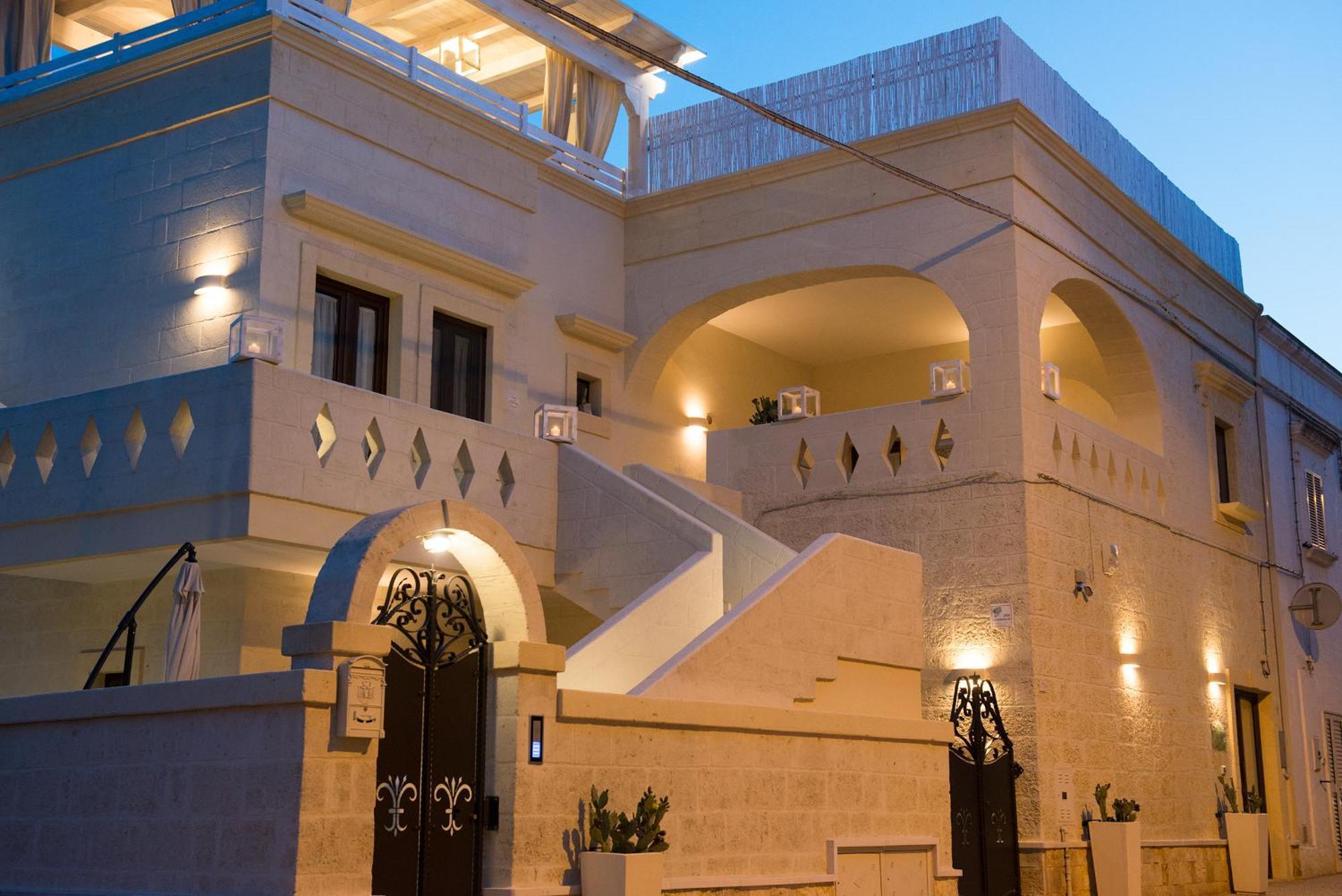 Antica Via Roma B&B E Relax Montalbano  Exterior photo
