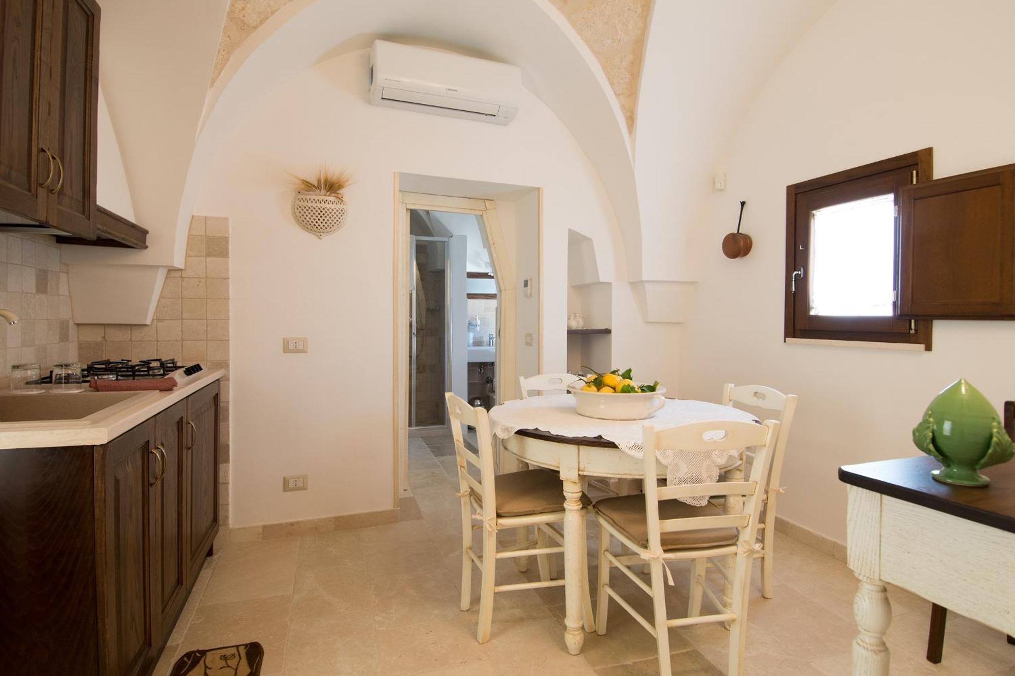Antica Via Roma B&B E Relax Montalbano  Exterior photo