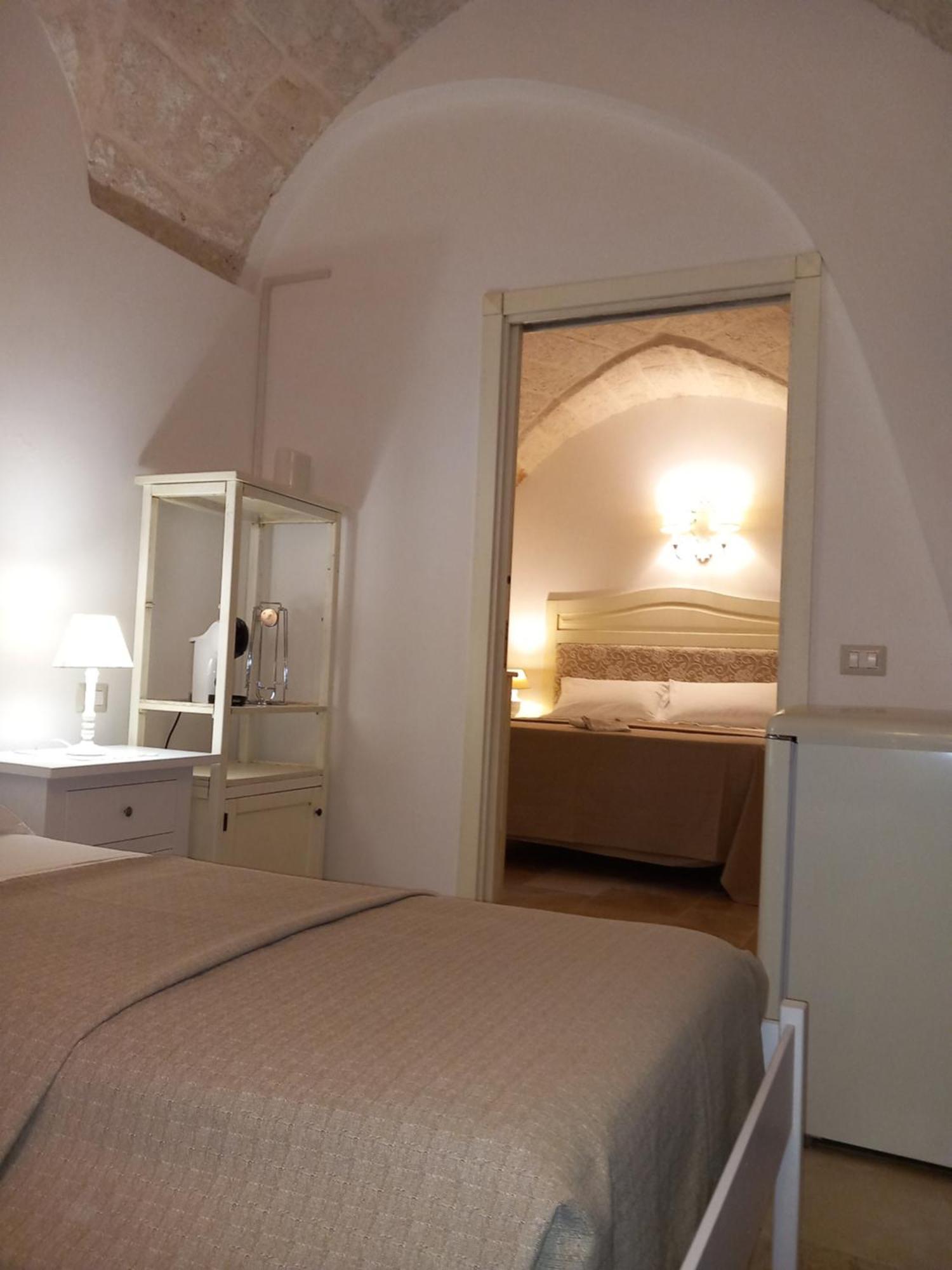 Antica Via Roma B&B E Relax Montalbano  Room photo