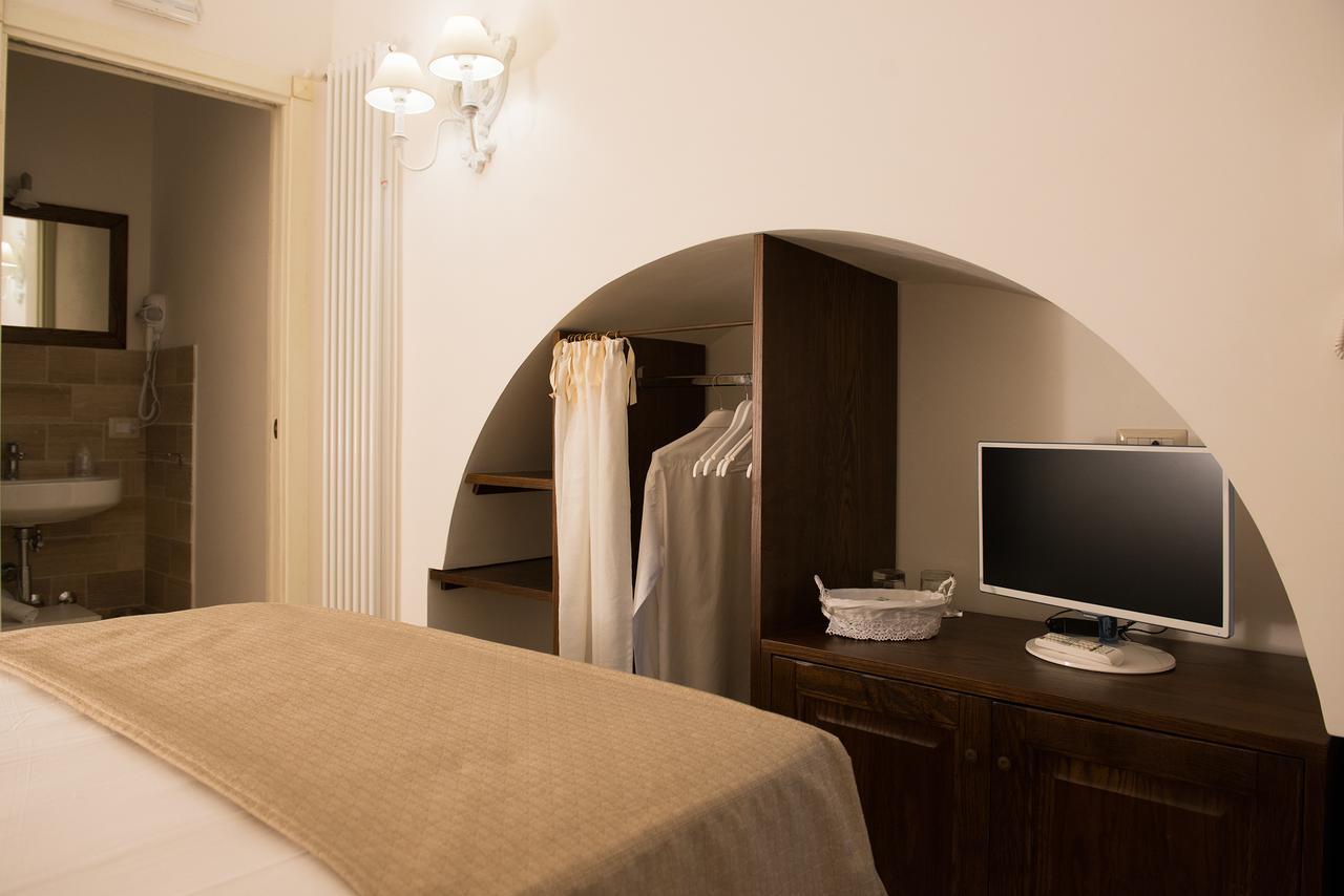 Antica Via Roma B&B E Relax Montalbano  Exterior photo