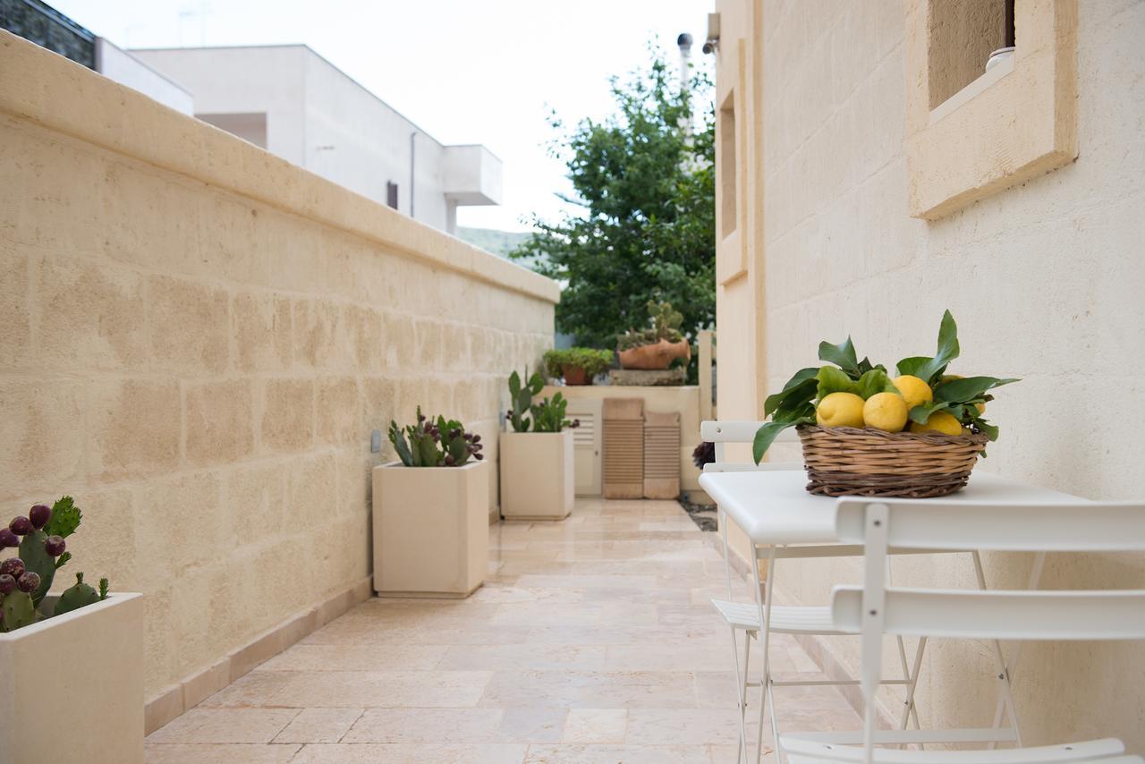 Antica Via Roma B&B E Relax Montalbano  Exterior photo